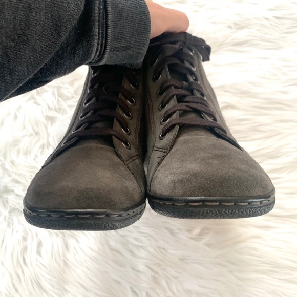 Ara gray suede lace up side zip booties size 7.5 - Picture 4 of 9